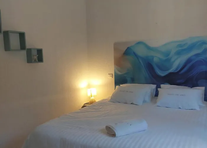 Apartmán Nidu Di Lume, T3, 2 Chambres, Vue Algajola (Corsica)